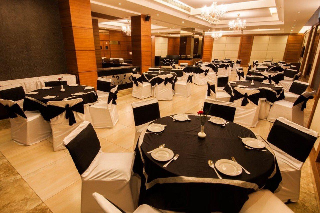 Hotel Africa Avenue Gk - 1 Nuova Delhi Esterno foto