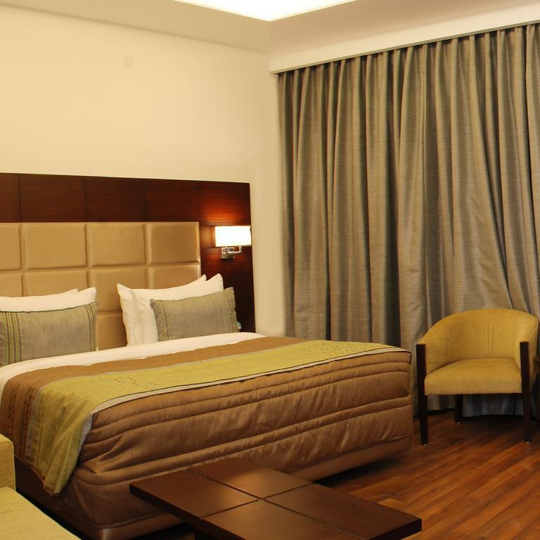 Hotel Africa Avenue Gk - 1 Nuova Delhi Esterno foto
