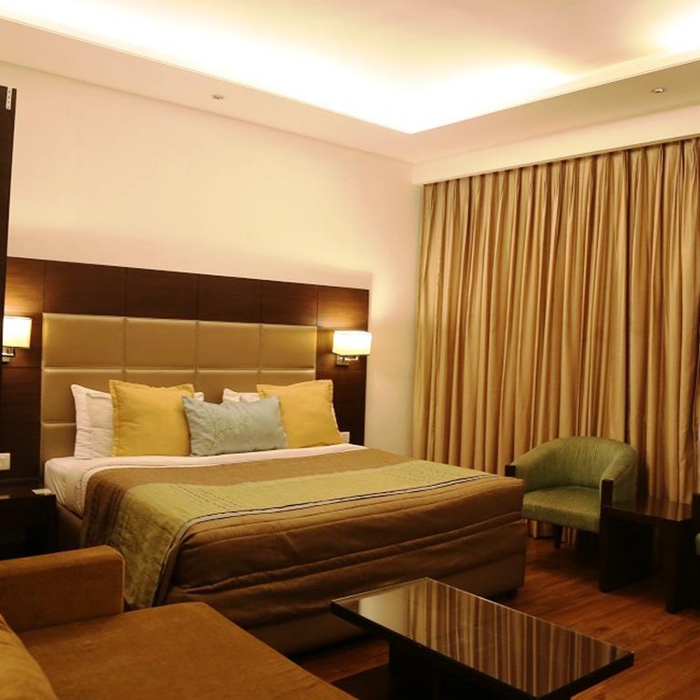 Hotel Africa Avenue Gk - 1 Nuova Delhi Esterno foto